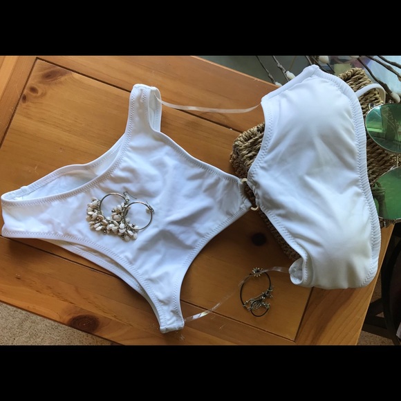 🌺Forever 21 white cut out swimsuit 🏝🌸👙 - Picture 5 of 8